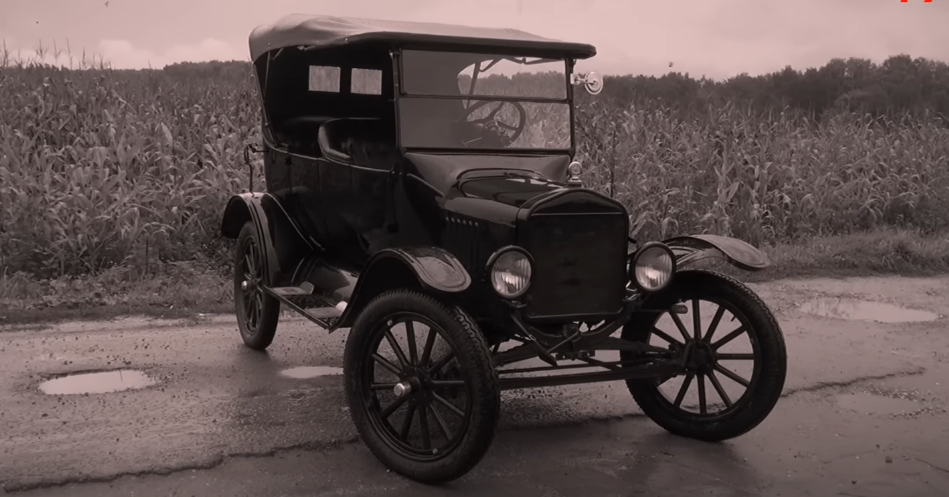  Ford T.